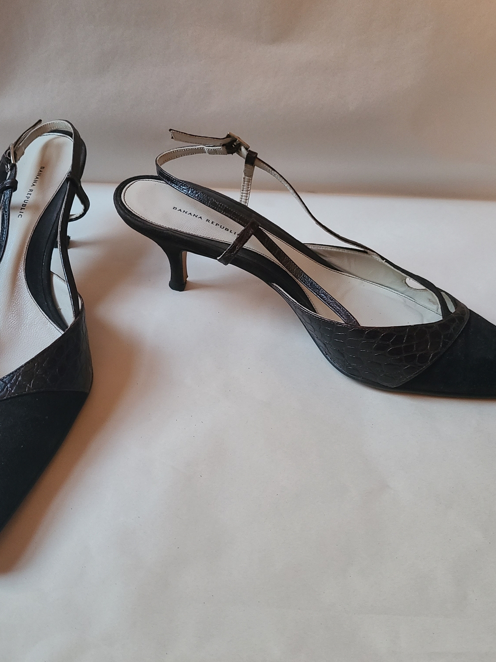 Banana Republic Brown Slingback Kitten Heels